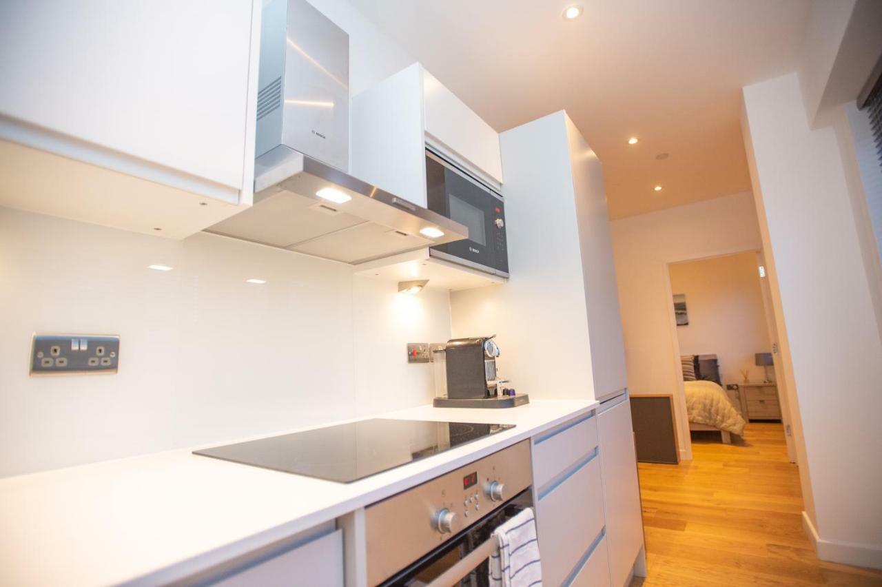 Stylish And Clean 1 Bed Apartment Maidenhead Town Center Экстерьер фото