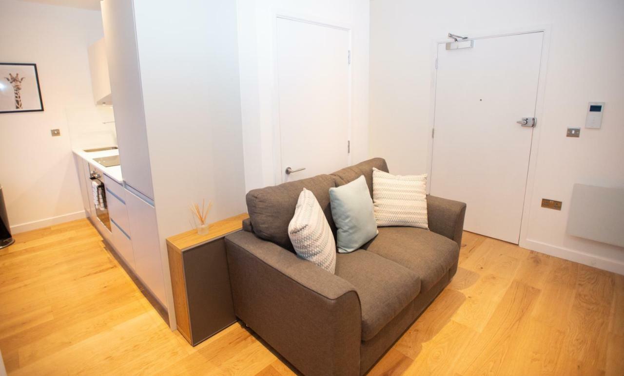 Stylish And Clean 1 Bed Apartment Maidenhead Town Center Экстерьер фото